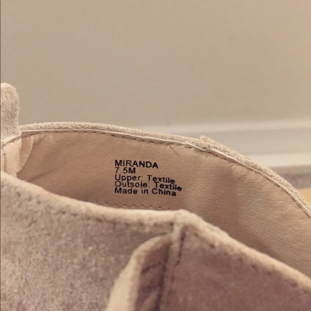 Miranda Bootie - Picture 4 of 4